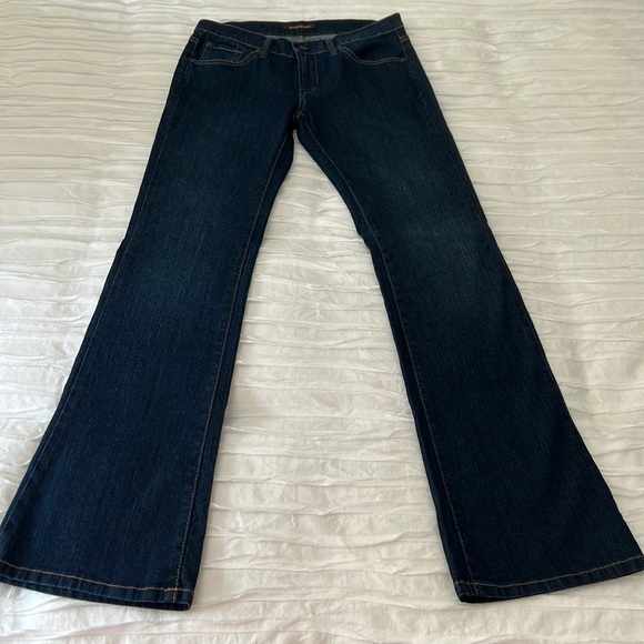VGUC⭐️ James Jeans Reboot Boot Cut Jean Size 28 - Picture 2 of 8